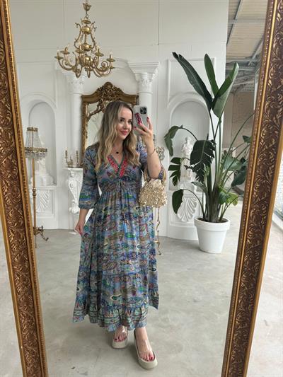 Maya Pembe Yaka Taşlı İthal İpek Saten Mavi Elbise