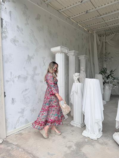 Maya Yaka Taşlı İthal İpek Saten Pembe Desenli Elbise