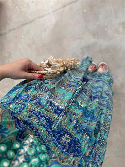 Maya Yeşil Aka Taşlı İthal İpek Saten Mavi-Yeşil Desenli Elbise