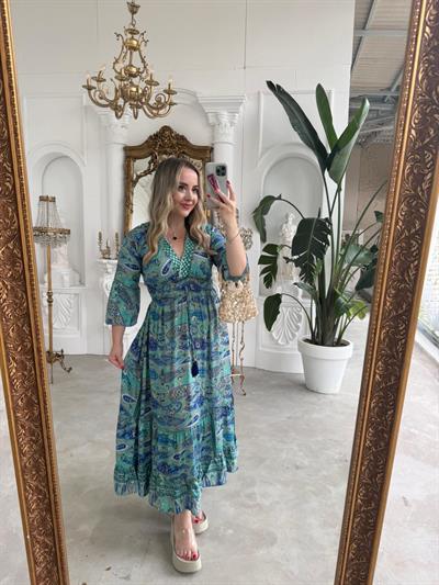 Maya Yeşil Aka Taşlı İthal İpek Saten Mavi-Yeşil Desenli Elbise