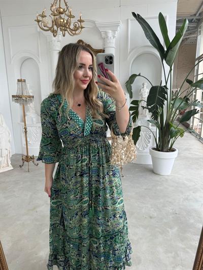Maya Yeşil Yaka Taşlı İthal İpek Saten Yeşil Elbise