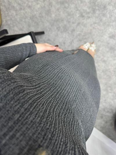 Omuz Dekolteli Bürümcük Kumaş Elbise Antrasit