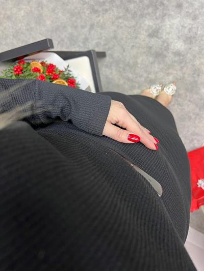 Omuz Dekolteli Kemerli Triko Elbise Siyah