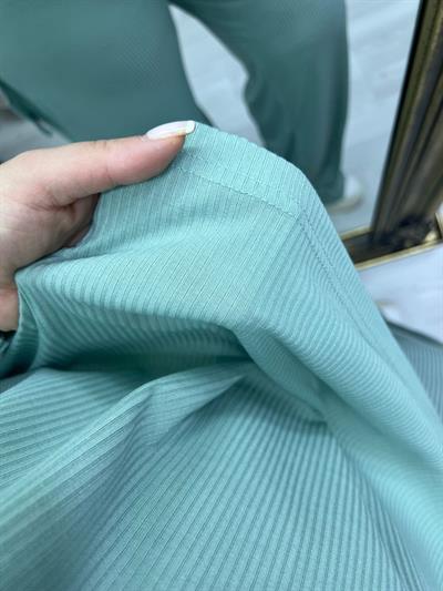 Omuz Detaylı Alvin Rahat Takım Mint