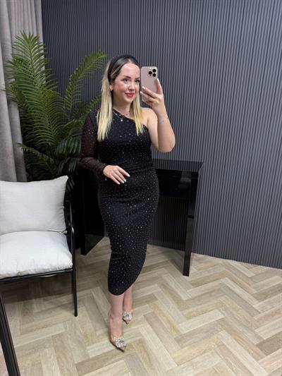 Omuz Detaylı Taşlı Siyah Tül Elbise