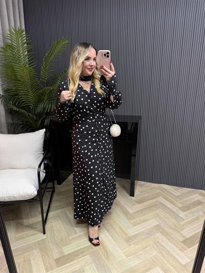 Önden Düğmel Orj Marka Model Bel Detaylı Puantiye Elbise