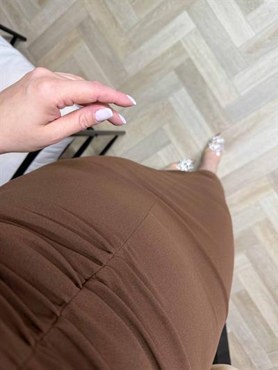 Orj Marka Drapeli Vatkalı Krep Elbise Kahverengi