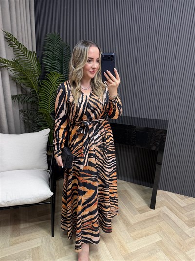 Orj Marka Model Beli Lastıklı Zebra Elbise