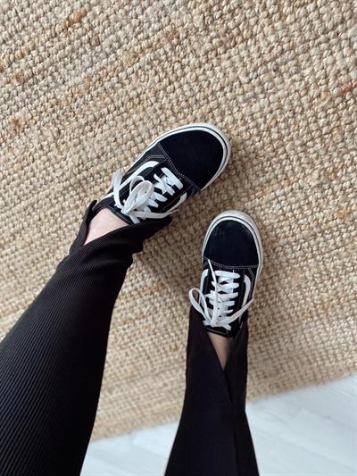 Paça Detaylı Fitilli Tayt Pantolon