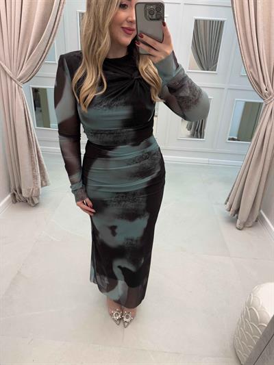 Paris Yaka Düğüm Detaylı Tasarım Tül Elbise