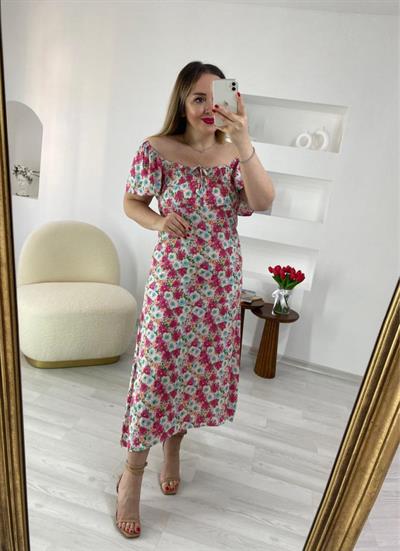 Pembe Çiçekli Diana Elbise