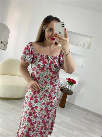 Pembe Çiçekli Diana Elbise
