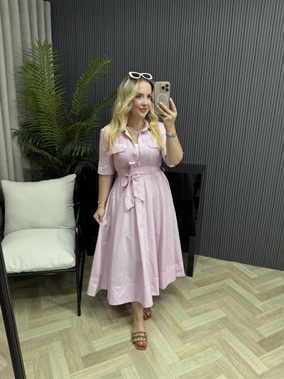 Pembe Çizgili Belden Kuşaklı Tasarım Elbise