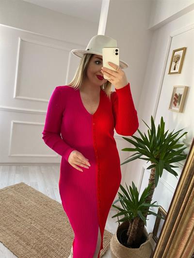 Pembe Kırmızı İki Renkli Triko Elbise