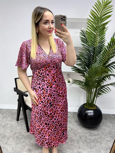 Pembe Leopar V Yaka Saten Elbise
