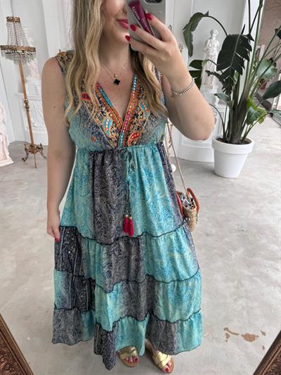 Riva Beli Lastıklı Yaka Taşlı Elbise Mavi - Lacivert Renkli