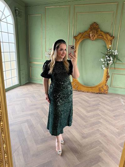 Sandra Payet Balon Kol Midi Tasarım Payet Elbise Zümrüt