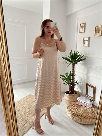 Saten Desenli Elbise Nude Renk
