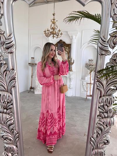 Seçil Model Pembe Desenli Elbise