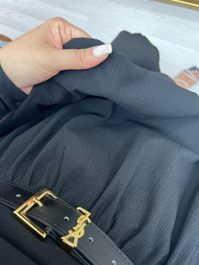Siyah Kol Detaylı Topshp Elbise