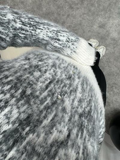 Tasarım Gri Taşlı Kazak Gri