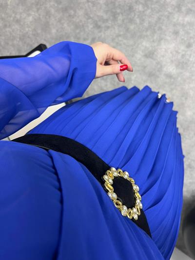 Taşlı Siyah Kemerli Şifon Elbise Saks Mavi