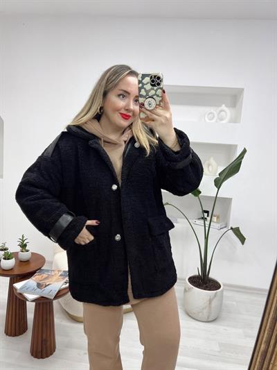 Teddy Deri Detaylı Siyah Astarlı Mont