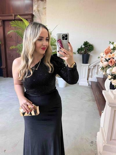 Tek Kol Payet Detaylı Kadife Elbise Siyah