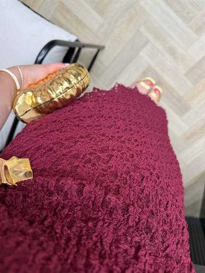 Vatkalı Gold Aksesuar Detaylı Dantel Elbise Bordo