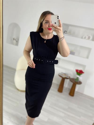 Vatkalı Kemerli Siyah Midi Boy Kalem Elbise
