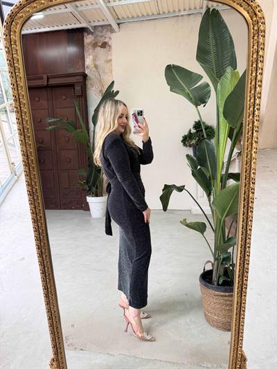 Vatkalı Simli Drapeli Elbise Siyah