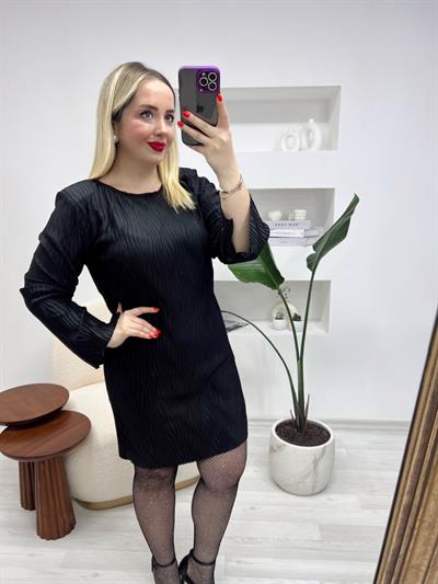 Vatkalı Siyah Linda Elbise