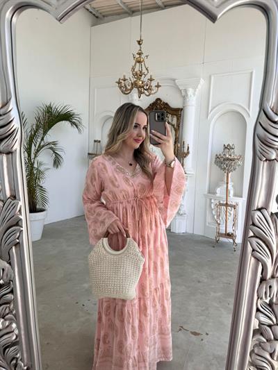 Yaka İşleme Detaylı İspanyol Kol İthal Elbise Pembe