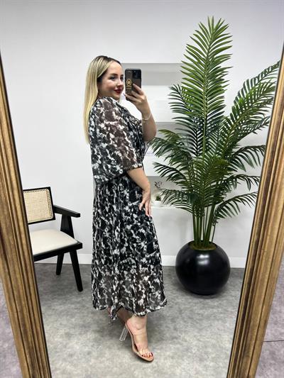 Yarasa Kol Detaylı Şifon Elbise Siyah