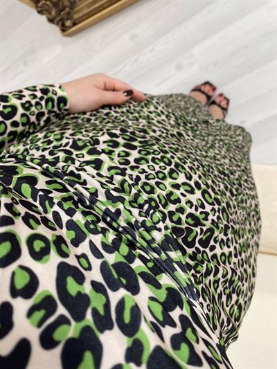 Yeşil Minik Leopar Desen Drapeli Elbise