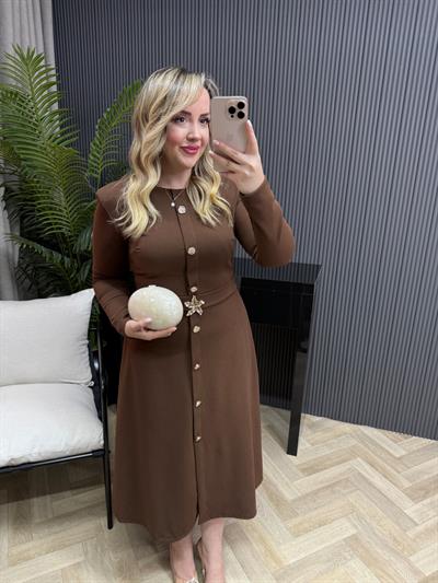 Yıldız Aksesuarlı Kahverengi Krep Elbise