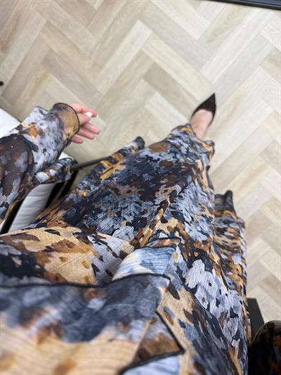 Yoryo Yaka Bağcıklı Volanlı Şifon Elbise