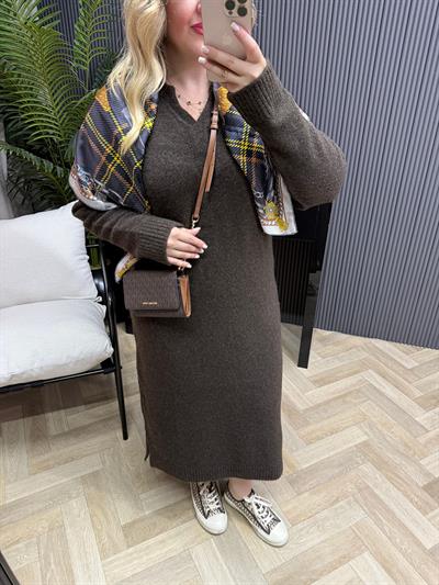 Yumoş Dokuda Triko Elbiseler Acı Kahve