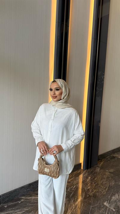 Kendinden Desenli Takım