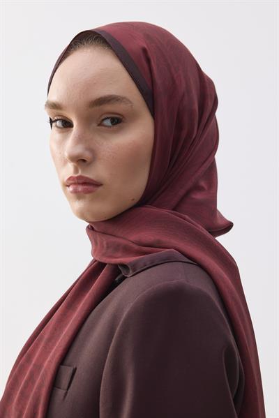 Vilya Burgundy