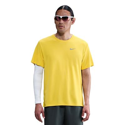 Nike DRi-Fit Uv Miler Ss Erkek T-shirt - DV9315