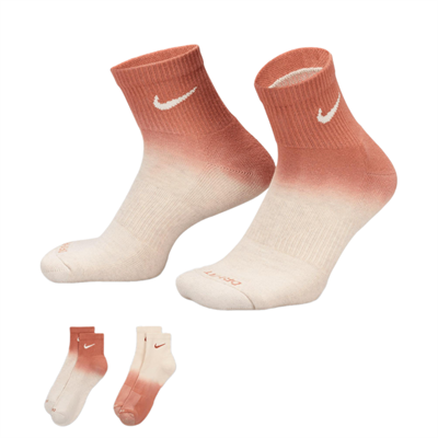Nike Everyday Plus Quarter Kadın Çorap - FJ4913
