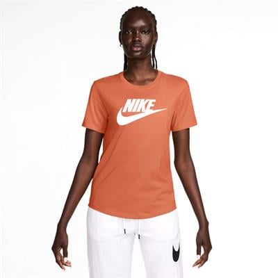 Nike Sportswear Club Kadın Günlük Stil T-Shirt - DX7906