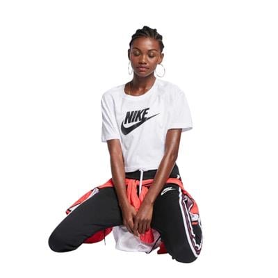 Nike W Nsw Tee Essntl Crp Kadın T-shirt - BV6175