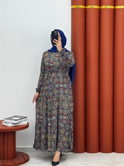 2367 yeni sezon viskon kumaş önden yarım düğmeli papatya desenli model renk lacivert 