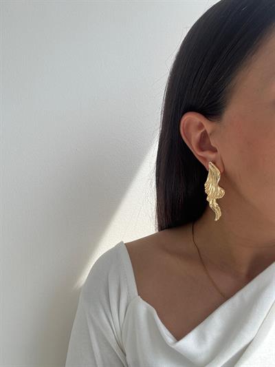 Altın Kaplama Çizgi Dokulu Gold Tasarım Küpe