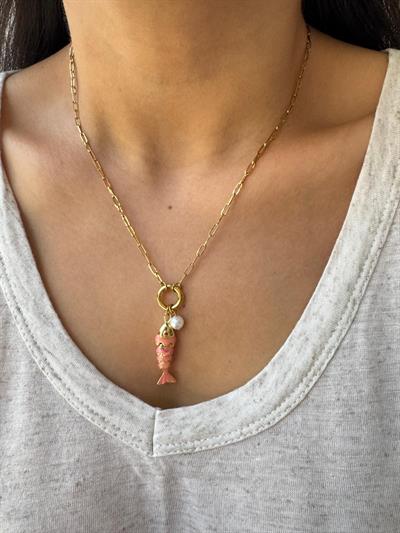 Çelik Charmlı Pembe Balık Kolye