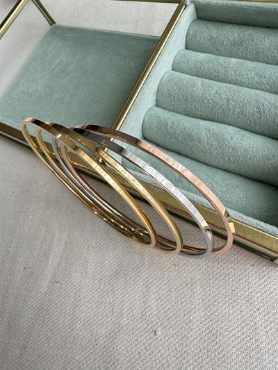 Çelik Dörtlü Ajda Bilezik Mix İnce (65 MM)