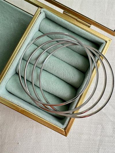 Çelik Dörtlü Ajda Bilezik Silver İnce (65 MM)