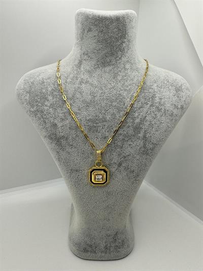 Çelik Marka Model Ataç Zincirde Siyah Detaylı Baget Taşlı Kolye